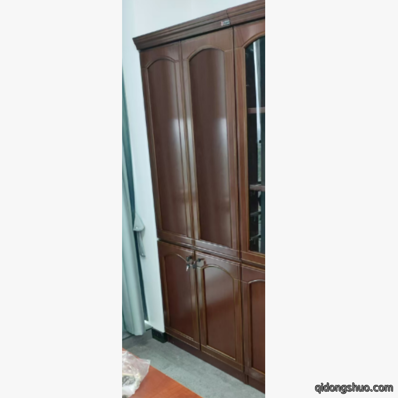 书柜价格：1900元
