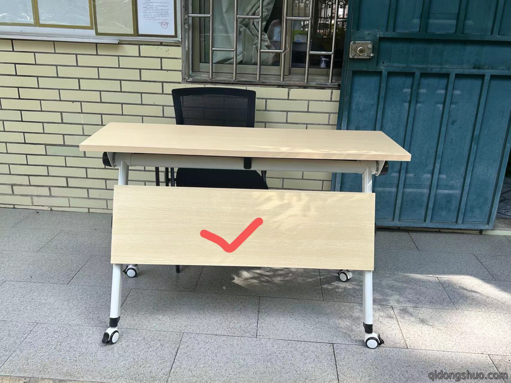 折叠会议桌价格：613元